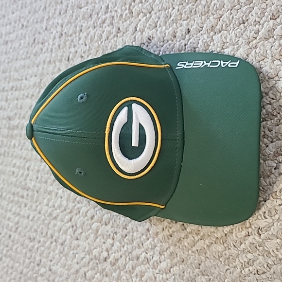 Youth Green Bay Ball Cap - Picture 2 of 6